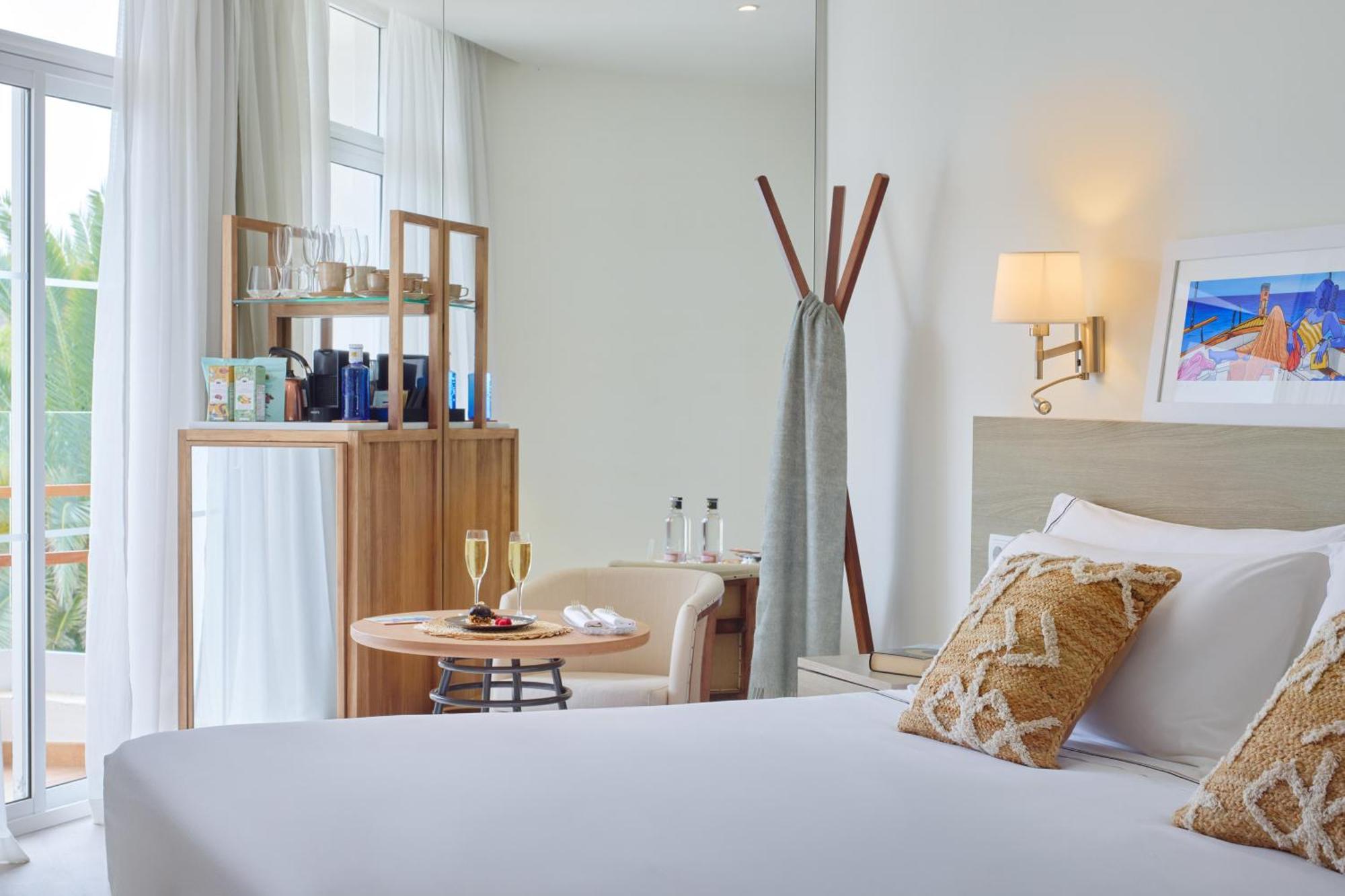เมเลีย กาลา กัลดานา Hotel กาลากัลดานา ภายนอก รูปภาพ A room at the hotel